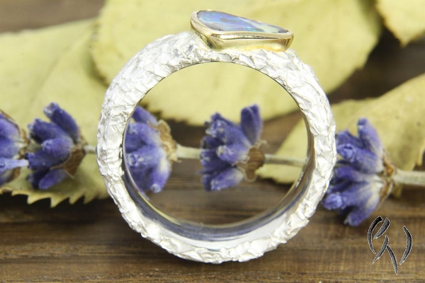 Ring Silber 925/- mit Opal, zerknittert